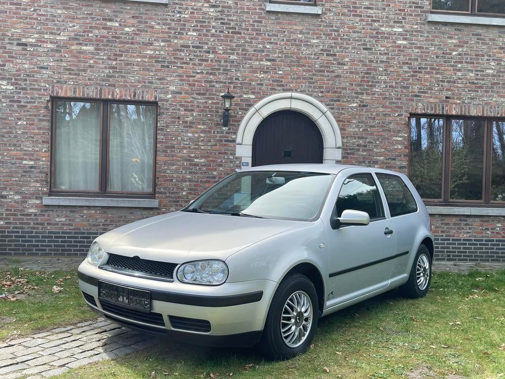 Volkswagen Golf 1.4 Benzine /  Airco / Keuring voor verkoop!, Auto's, Volkswagen, Particulier, Golf, ABS, Airbags, Airconditioning