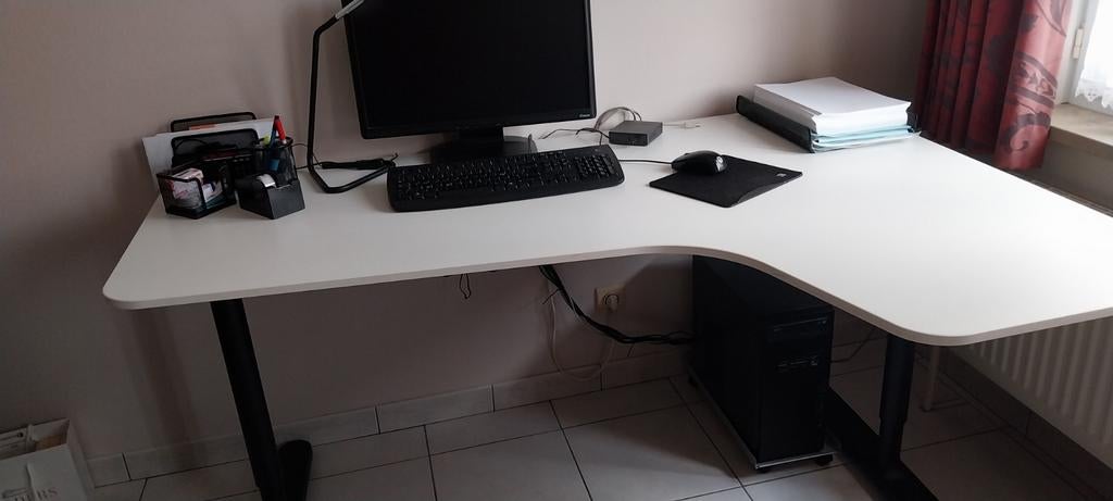 Bureau tafel, Ophalen, Bureau