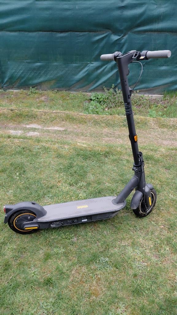 Ninebot g30 max, Fietsen en Brommers, Steps, Ophalen, Gebruikt, Elektrische step (E-scooter), Ninebot