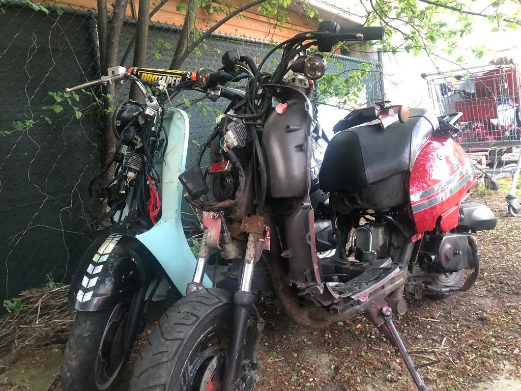 3 scooters 1 Turbo 2 Neco tito sym Alle 3 A klassen, Ophalen, Gebruikt