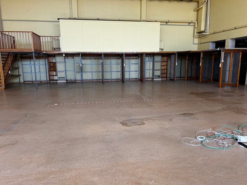 metalen mezzanine + oude houten plank, Ophalen of Verzenden