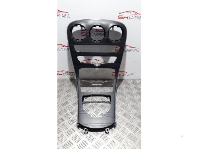 Middenconsoles van een Mercedes C-Klasse, Auto-onderdelen, Interieur en Bekleding, Gebruikt, -, Ophalen of Verzenden, -