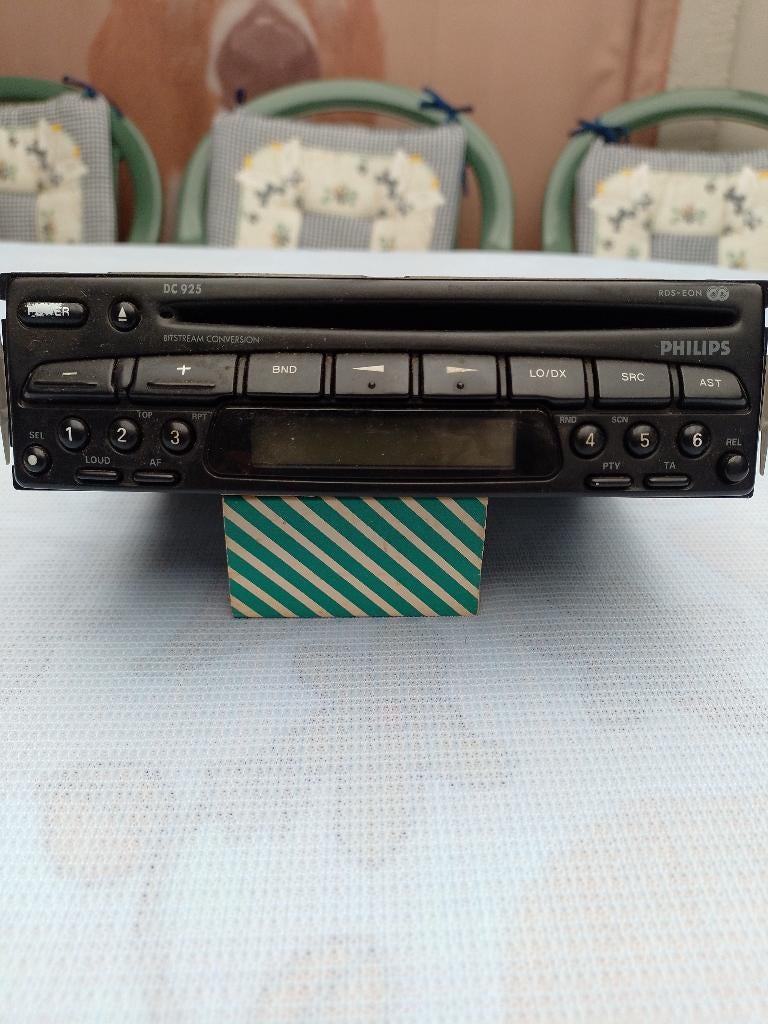 autoradio met CD speler van Philips, Enlèvement ou Envoi, Comme neuf