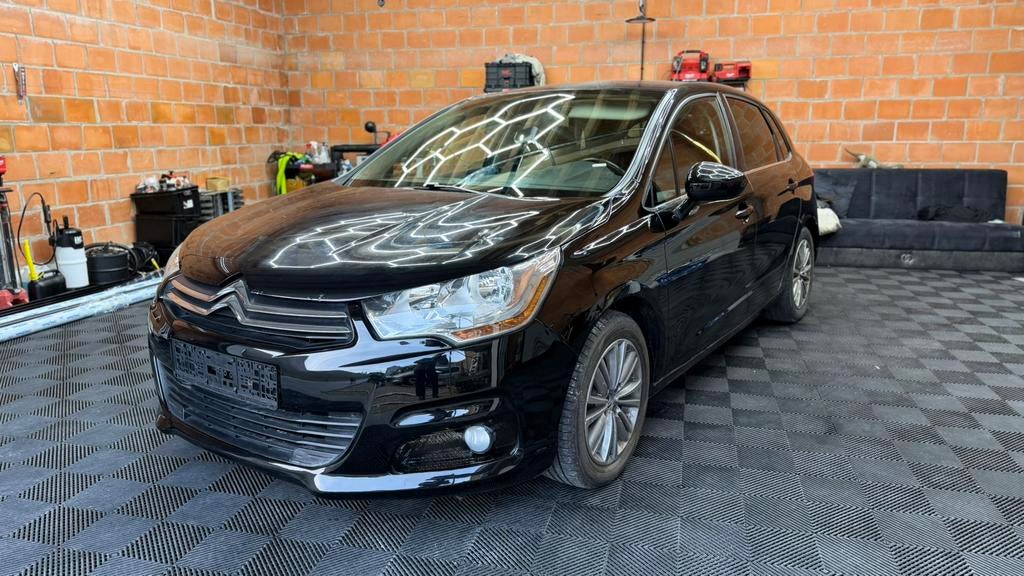 CITROEN C4 1.6 116.000KM  TRES PROPRES, Auto's, Citroën, Bedrijf, C4, Airconditioning, Benzine, Euro 5, Berline, 5 deurs, Handgeschakeld