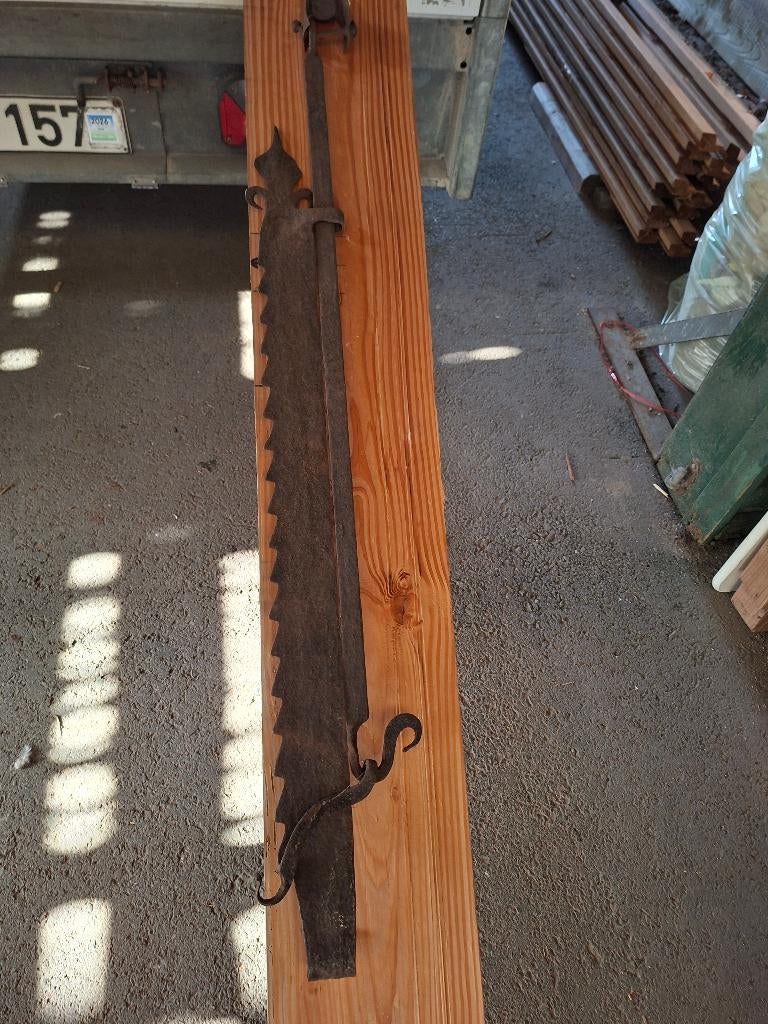 Antieke haardhaal/zaaghaal, Ophalen