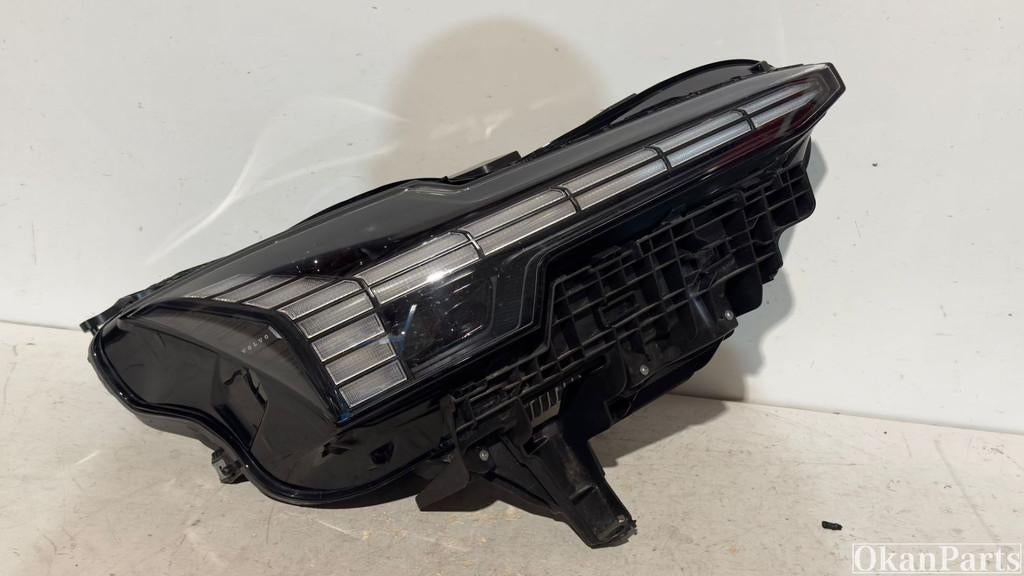 Phare droit LED Volvo EX30 80000628, Fabrikant BV, Utilisé, Info@fabrikant.eu, Fabrikantstraat 1
1000 AA  Amsterdam, NL