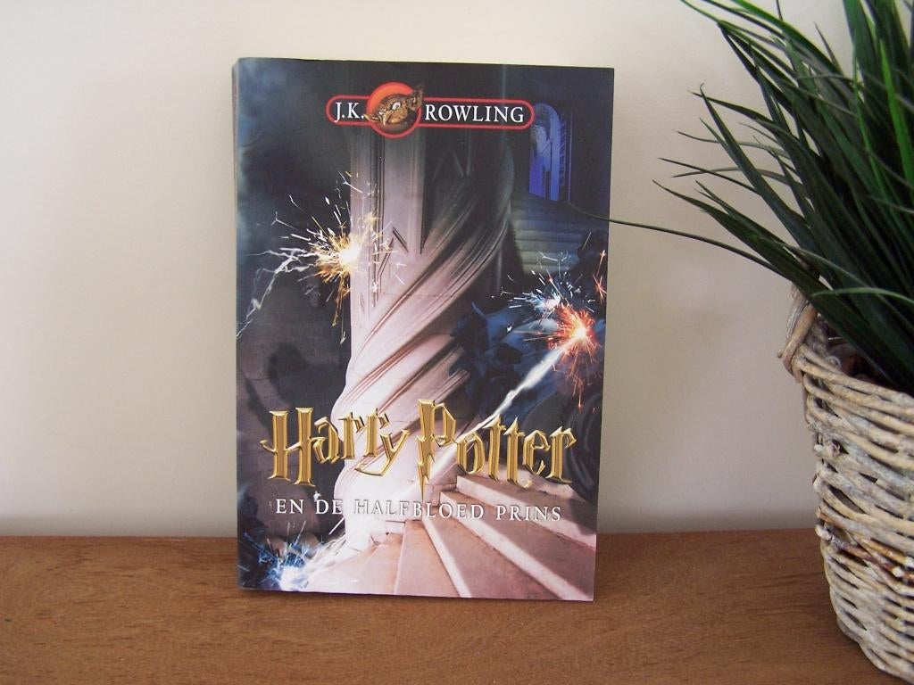 Harry Potter en de halfbloed prins, Verzamelen, Harry Potter, Ophalen of Verzenden, Zo goed als nieuw, Boek of Poster