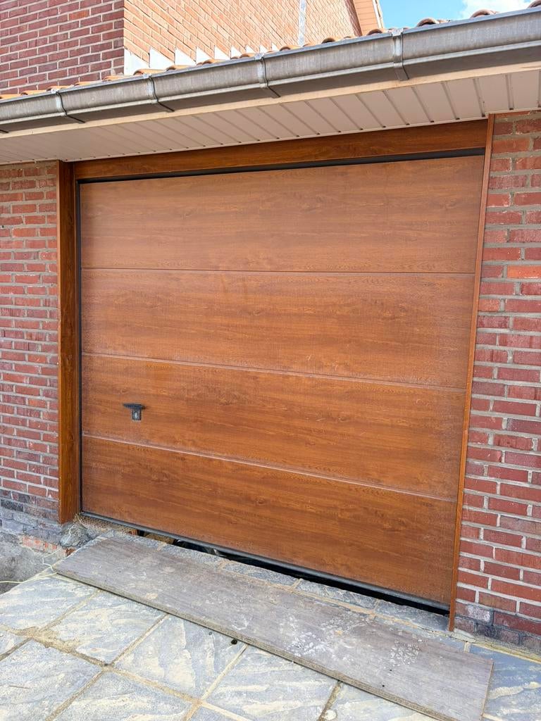 Garagepoort, Ophalen, Kunststof, Gebruikt, Garagedeur