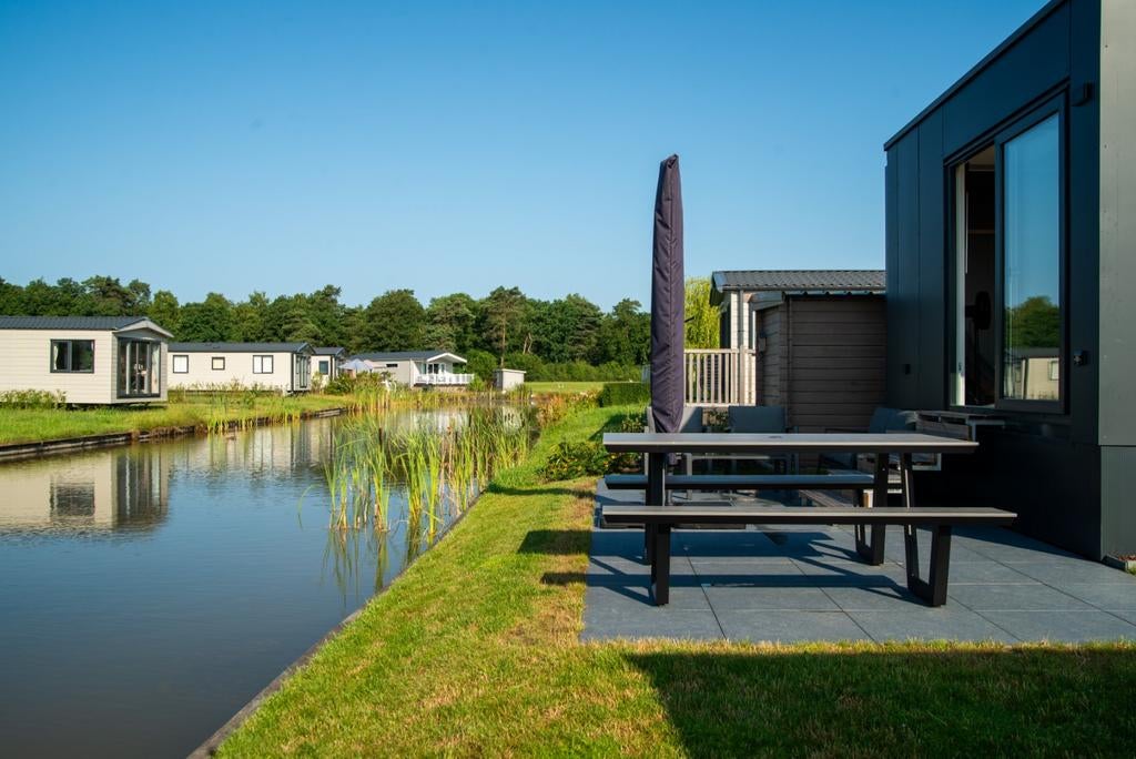 Chalet luxe à Merksplas, au calme au bord de l’eau, Vacances, Propriétaire, Parc de loisirs, Lac ou rivière, Anvers et Flandres