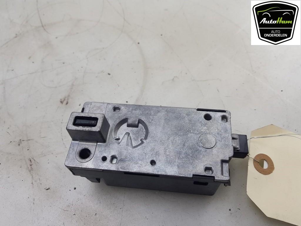 STUURSLOT Mercedes-Benz A (177.0) (01-2018/12-2026), Gebruikt, Mercedes-Benz