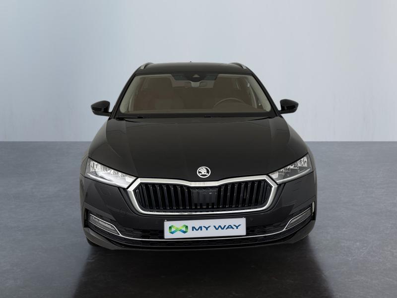 Skoda Octavia First Edition*GPS*Carplay*Capteurs Av/Ar*Clim, Euro 6, Entreprise, Noir, 5 portes