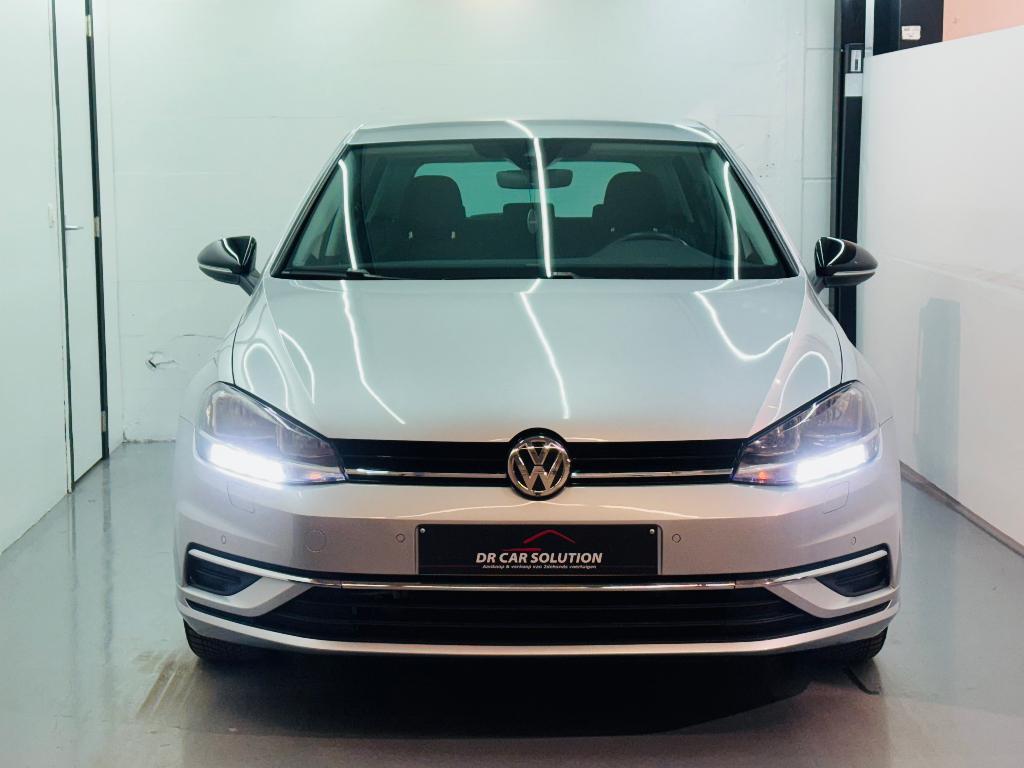 Vw Golf 7.5 IQ Drive 1.0TSi frontassist blind spot navi 2019, Auto's, Voorwielaandrijving, Stof, USB, 5 deurs