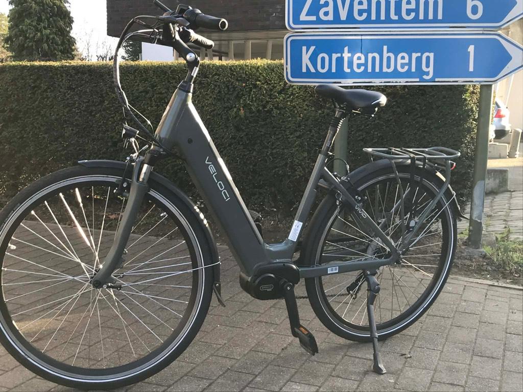 Vivid Veloci —— Electric Vélo 3260 Km …., Vélos & Vélomoteurs, Vélos électriques, 59 cm ou plus, Enlèvement, Comme neuf, 50 km par batterie ou plus