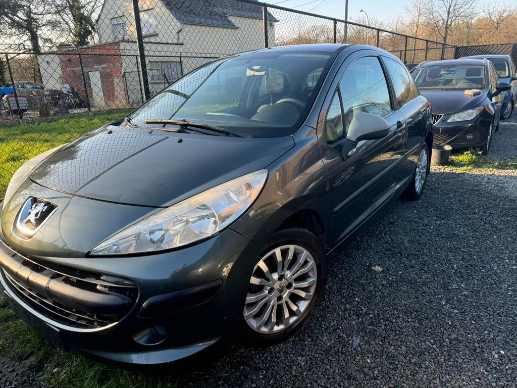 Peugeot 207 1.4 benzine bj 2007 km 168.700 mooi auto, Auto's, Peugeot, Zwart, Bedrijf, Handgeschakeld, Euro 4