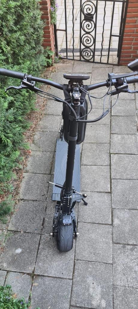 Yume Hawk Pro – Batterie Samsung 60V 30AH, Vélos & Vélomoteurs, Enlèvement, Comme neuf, Step électrique (E-scooter), C'est pas une Décathlon 😉