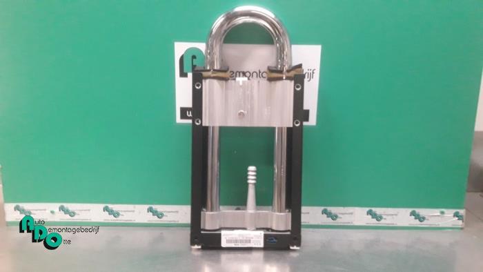 Rolbeugel van een Peugeot 207 (207 06-), Auto-onderdelen, Gebruikt, -, -, Ophalen of Verzenden