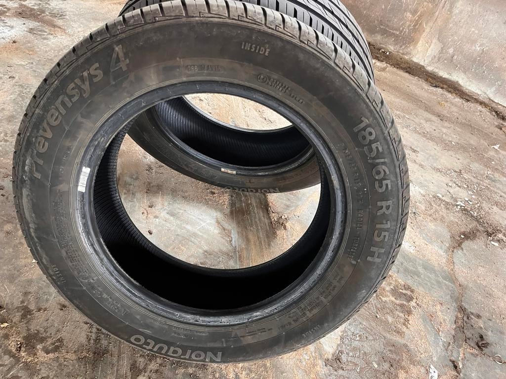 Pneux eté neuf, Enlèvement, Neuf