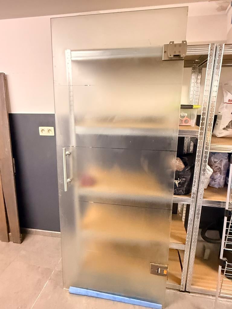 Porte battante en verre trempé, Bricolage & Construction, 75 à 150 cm, Comme neuf, Enlèvement, Vitre comprise