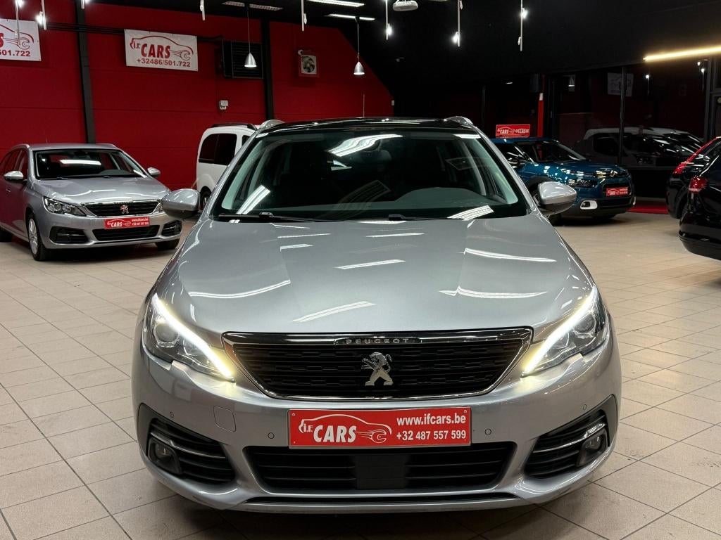 308 SW 1.2 PureTech Tech Edition**PANO DAK**NAVI**, Voorwielaandrijving, Stof, 1199 cc, 5 deurs