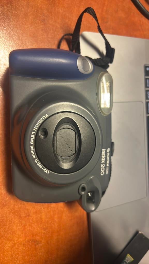Fulifilm instax 200 210, Audio, Tv en Foto, Fotocamera's Analoog, Ophalen, Zo goed als nieuw