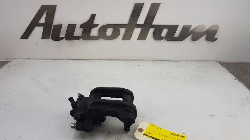 ETRIER DE FREIN AVANT DROIT BMW 3 serie Touring (F31), Utilisé, BMW