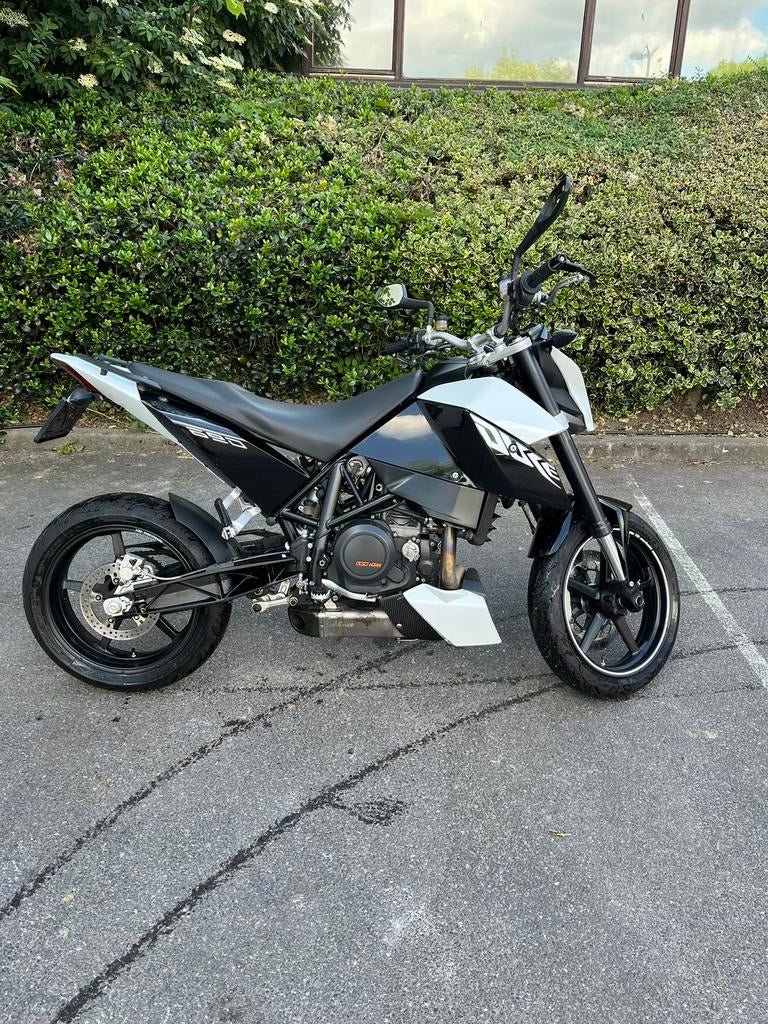 Ktm 690 duke 3, Plus de 35 kW, Particulier, 650 cm³, 1 cylindre