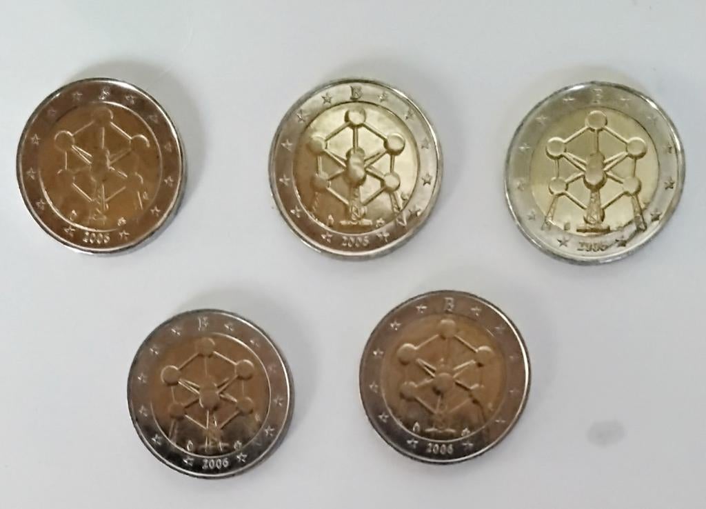 5 pièces BELGIUM ATOMIUM 2 EURO, Enlèvement, 2 euros