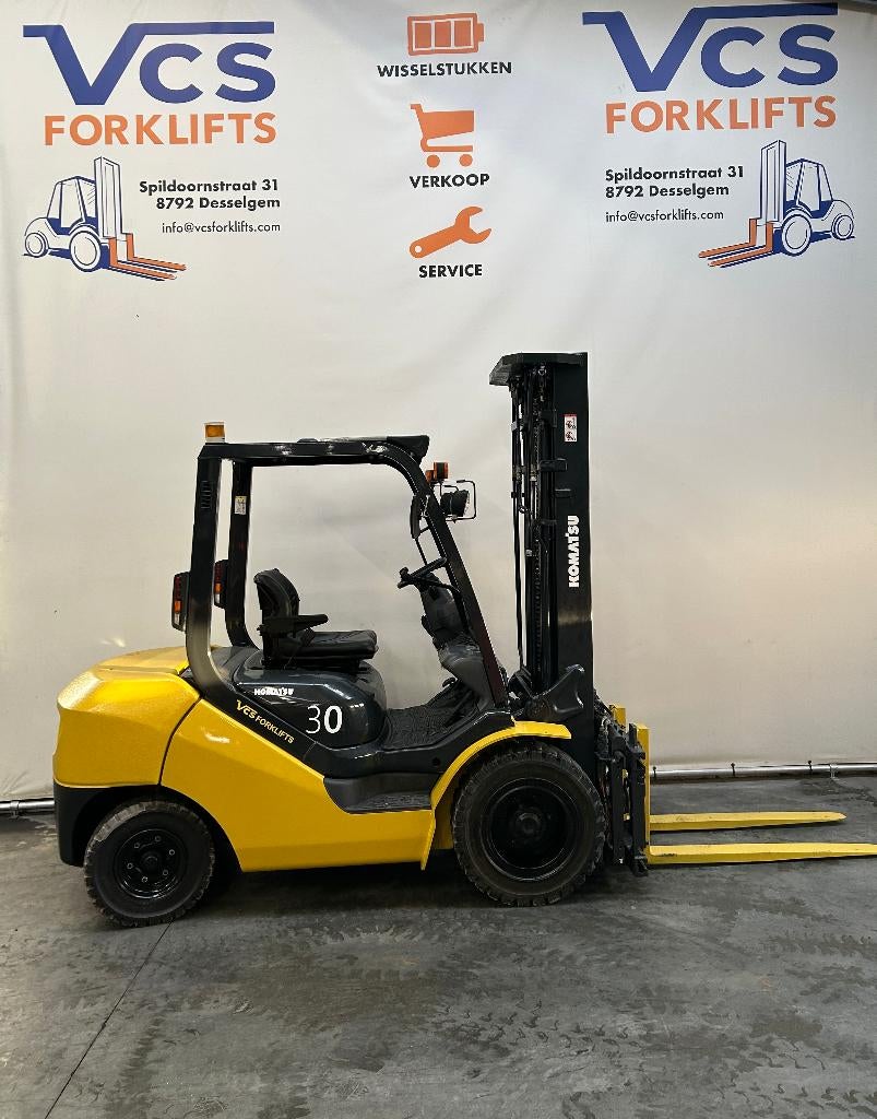 Komatsu heftruck diesel 3 t triplex vorkversteller +garantie, Zakelijke goederen, Machines en Bouw | Heftrucks en Intern transport