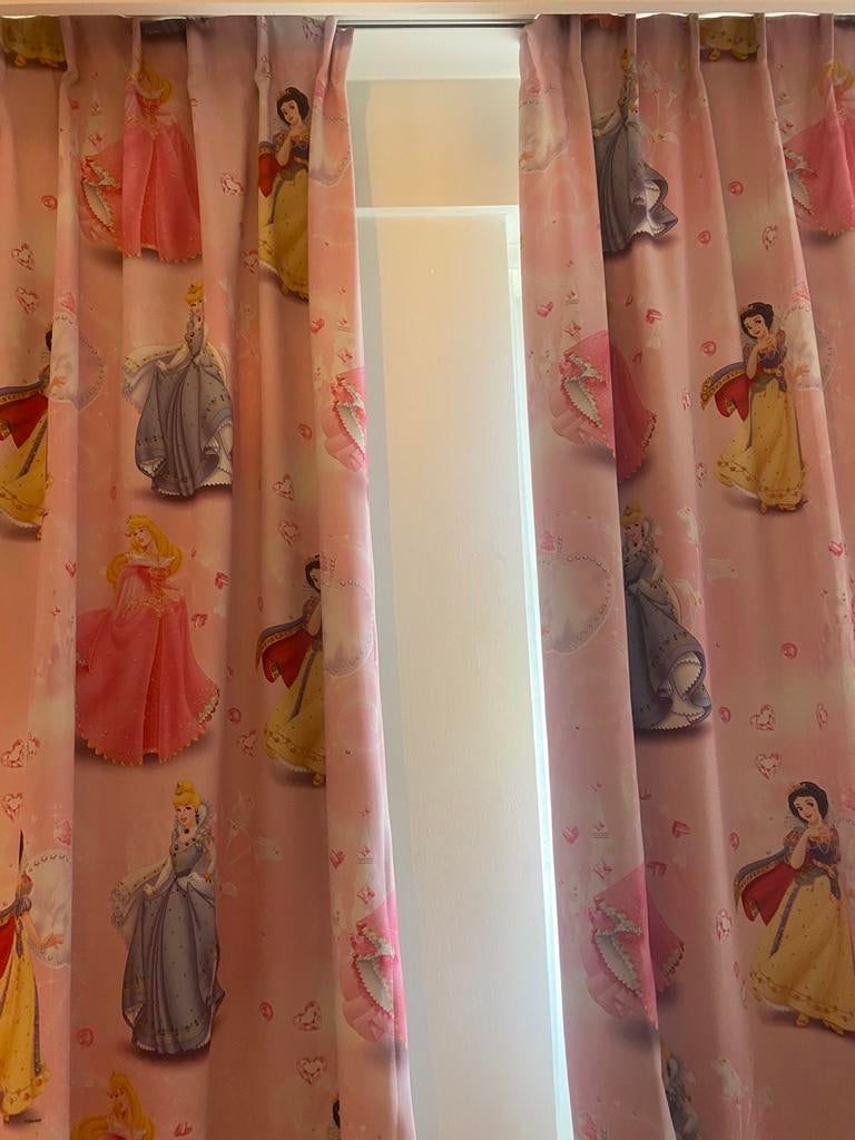 2 gordijnen kinderkamer meisje, Ophalen