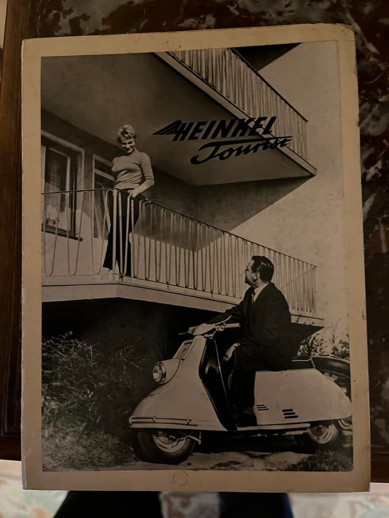 Onderdelen boek Heinkel 103A2  1960, Motoren, Ophalen of Verzenden