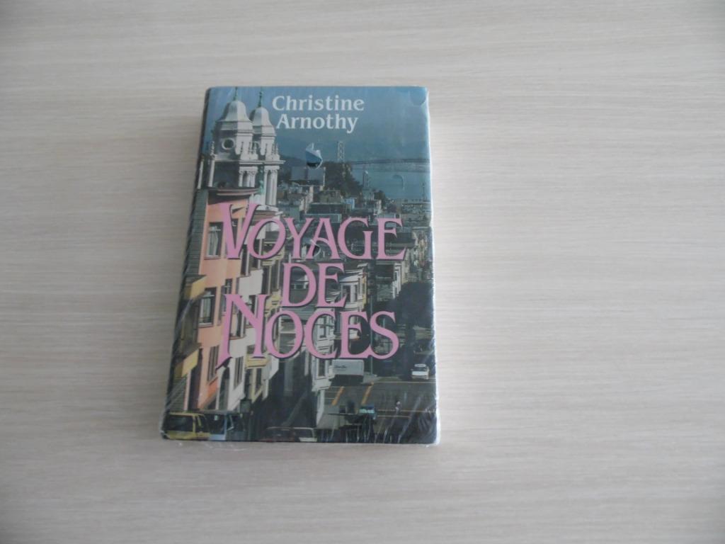 VOYAGE DE NOCES CHRISTINE ARNOTHY NEUF SOUS BLISTER, Boeken, Romans, Nieuw, Europa overig, Ophalen of Verzenden