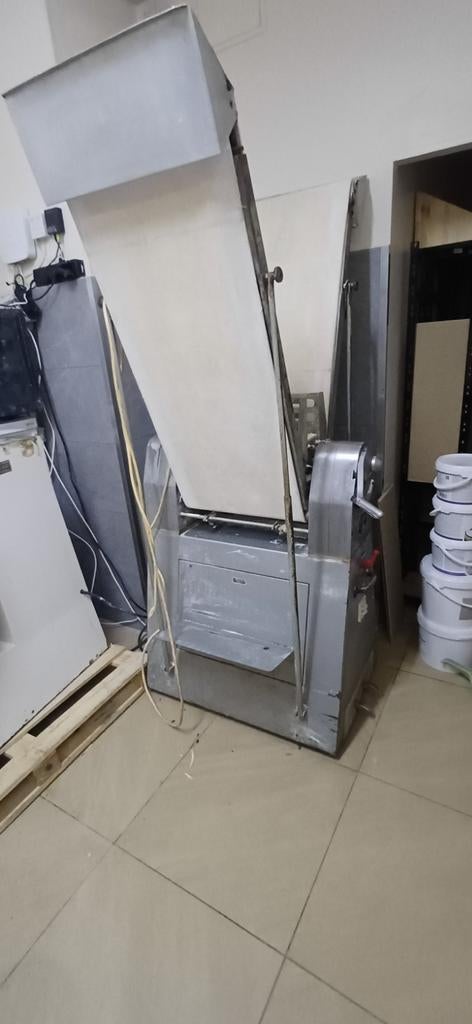 FRITSCH ROLLFIX bakkerijwalsmachine — Robuust en betrouwbaar, Ophalen