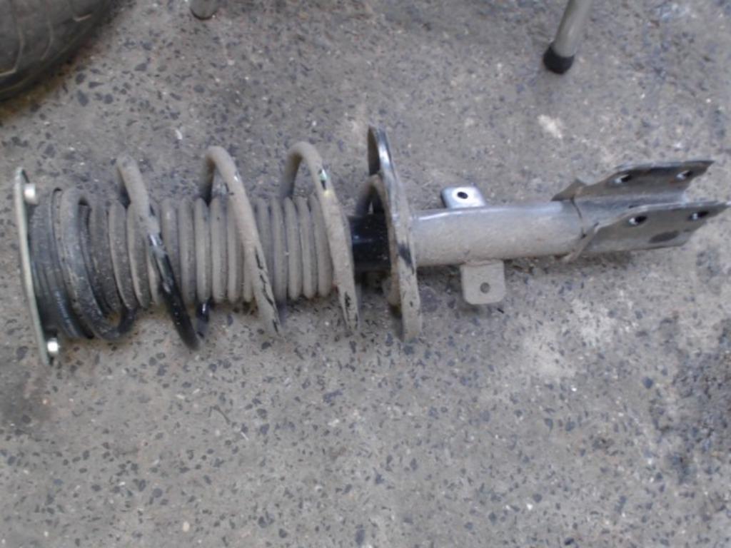 Amortisseur avant droit Citroen C5 Aircross 2022 1.5HDi 96kw, Autos : Pièces & Accessoires, Enlèvement, Utilisé