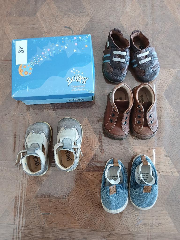 Lot de 4 paires de chaussures enfants taille 17-18, Enfants & Bébés, Garçon ou Fille, Enlèvement ou Envoi, Bobux, Utilisé