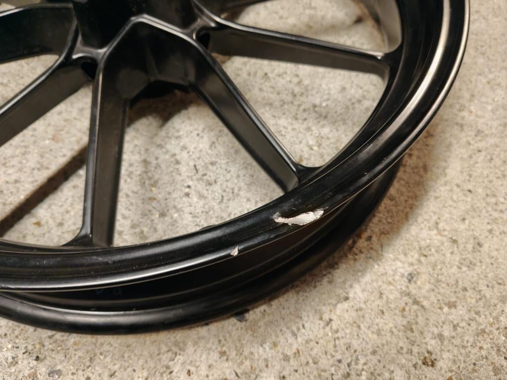 DUCATI hypermotard 821-939 velgen set, DUCATI, Gebruikt, Ophalen of Verzenden, Jackierogier@outlook.be