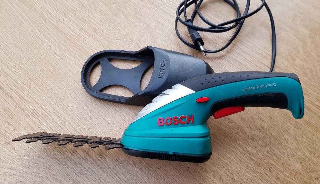 Elektrische buxus schaar van het merk Bosch, Tuin en Terras, Snoeischaren, Ophalen of Verzenden, Zo goed als nieuw, Bosch