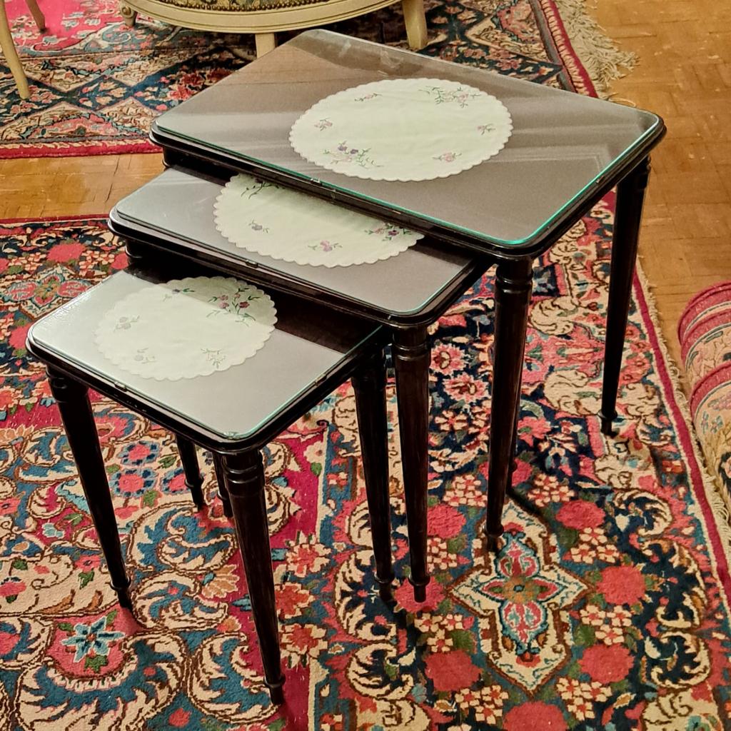 Bois brun foncé. En très bon état, Enlèvement, Comme neuf, Bois