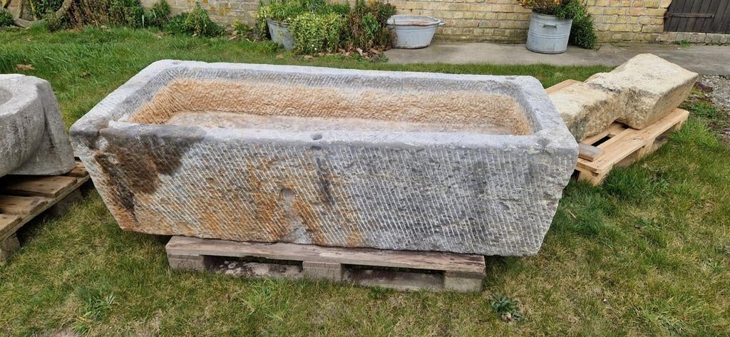 Grote oude gekapte arduinen bak, Tuin en Terras, Bloembakken en Plantenbakken, Ophalen