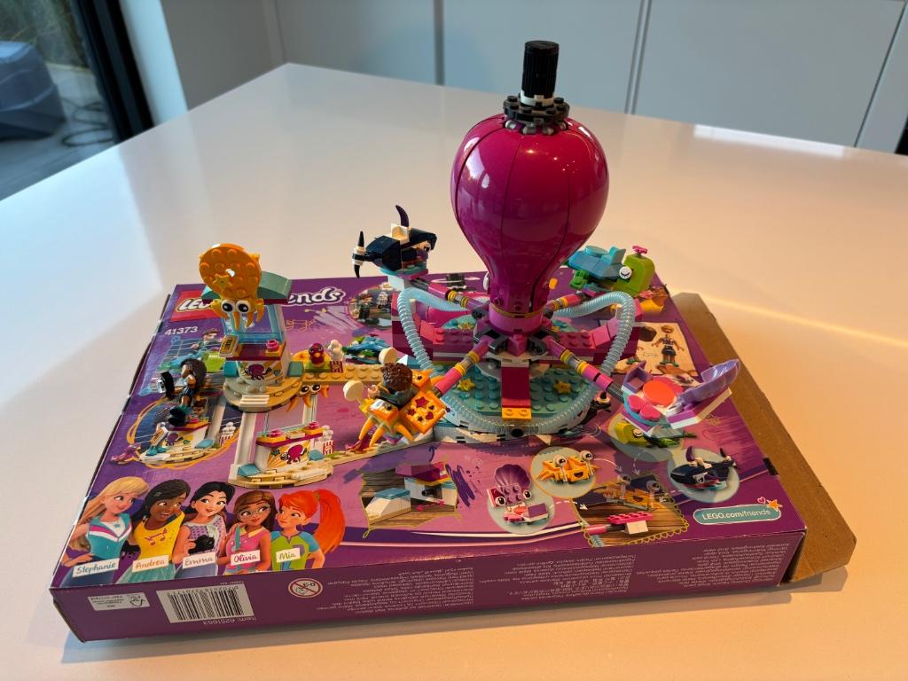 LEGO Friends (41373) Le manège de la pieuvre, Enlèvement, Comme neuf, Ensemble complet, Lego