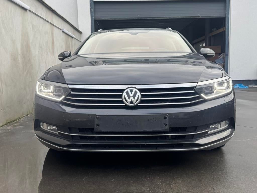 Passat 2.0 tdi automaat full 202 000 km 2018, Auto's, Bruin, Bedrijf, 5 deurs, USB