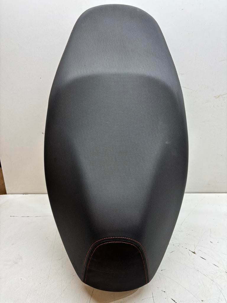 Verschillende onderdelen Yamaha / MBK neos / Ovetta /2011, Ophalen of Verzenden, Gebruikt, Blok, Yamaha