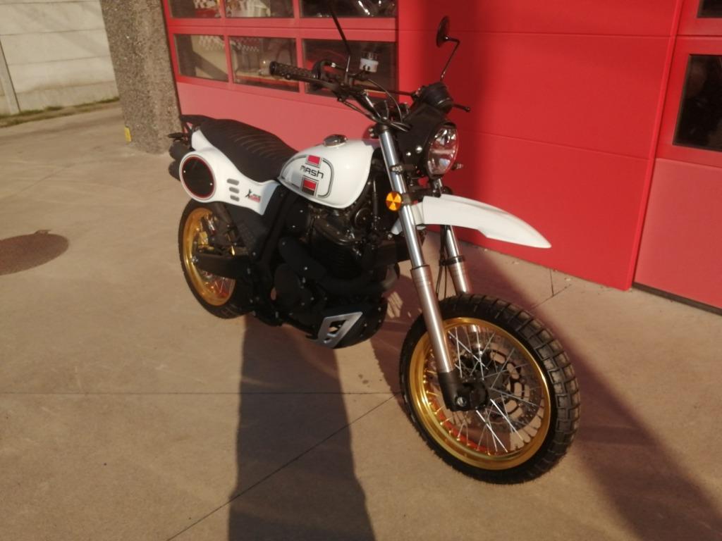 Mash X-Ride 650 wit, Motoren, Bedrijf, 12 t/m 35 kW, SuperMoto, 650 cc