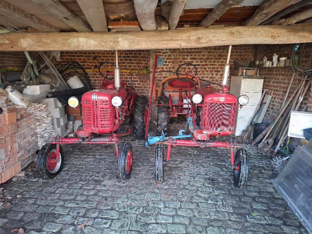 2 oldtimer tractoren Farmall CUB, Ophalen of Verzenden, Oldtimer, Tot 80 Pk, McCormick