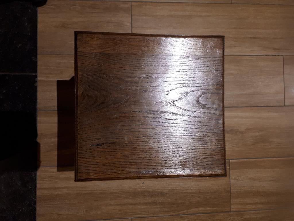 Table carrée en bois, Maison & Meubles, Moins de 50 cm, Enlèvement, 50 à 100 cm, Chêne