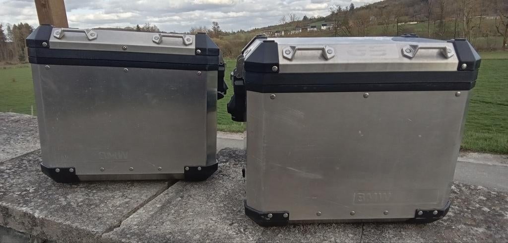 Bmw R1200 et R1250 GSA valises Alu, Motoren, Accessoires | Koffers en Tassen, Ophalen of Verzenden