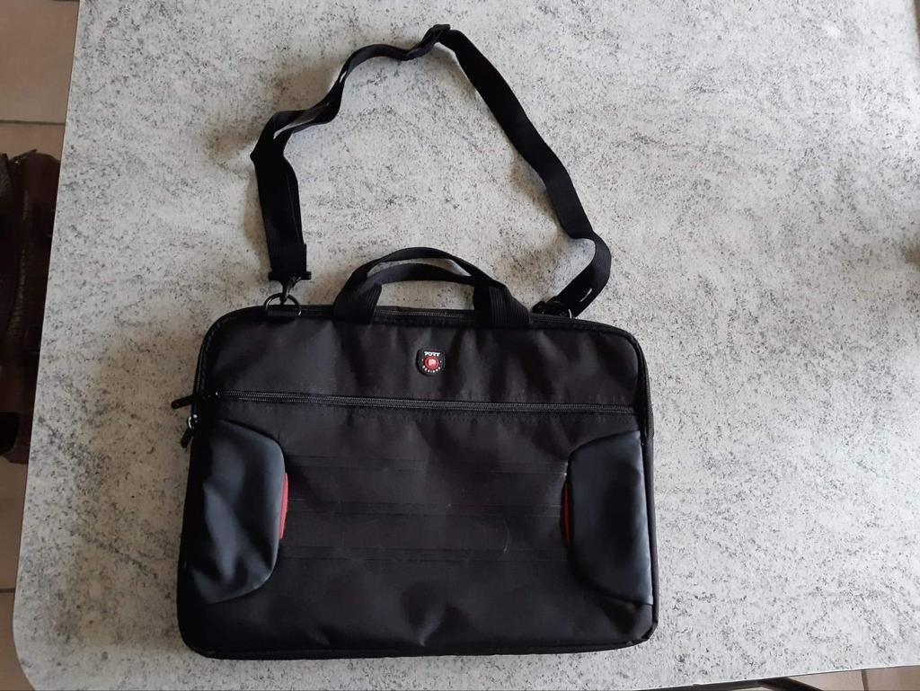 Laptoptas, Enlèvement ou Envoi, 17 pouces ou plus, Comme neuf, Sac à bandoulière