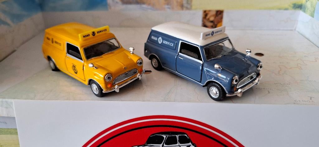 Lot 2x VAN MINI AUSTIN Mk2 ROAD SERVICE ( AA + RAC ) UH Neuf, Ophalen of Verzenden, Nieuw, Auto, Universal Hobbies