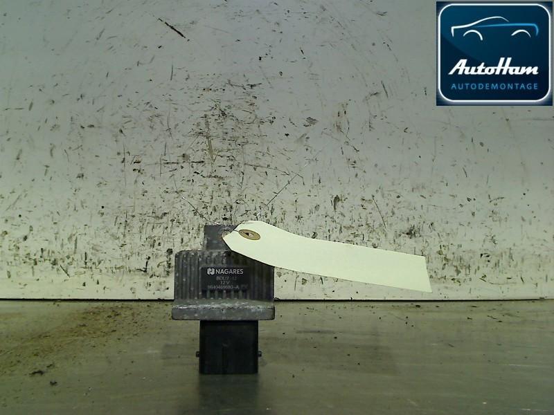 RELAIS BOUGIE PRECHAUFFAGE Renault Megane II (BM / CM), Utilisé, Renault