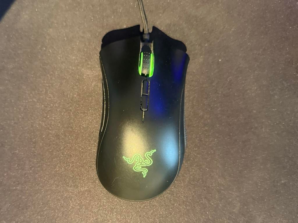 Razer DeathAdder Elite RGB Gaming Mouse, Computers en Software, Rechtshandig, Muis, Gebruikt, Gaming muis