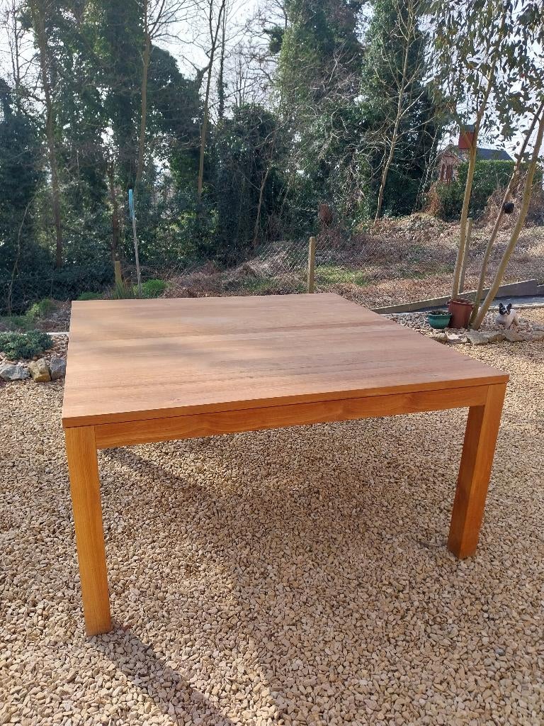 Prachtige vierkante tafel van echt teakhout, Huis en Inrichting, Tafels | Eettafels, Ophalen, 150 tot 200 cm, Zo goed als nieuw